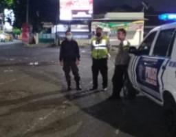 Guna Antisipasi Kejahatan Malam Polsek Tambaksari Gelar Patroli Rutin