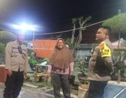 Kapolsek Tambaksari Giat Patroli Rutin Sambang Warga Jalan Ploso Timur