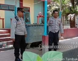 Polsek Tambaksari Lakukan Patroli Rutin Kamtibmas Di Jalan Kali Kepiting Surabaya