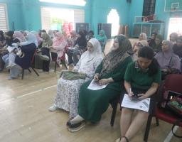 Dosen Akuntansi Unesa Beri Pelatihan Tatakelola Keuangan Rumah Tangga