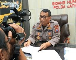 Kapolda Jatim Perintahkan Kapolres Probolinggo Periksa Anggota dan Bhayangkari yang Viral