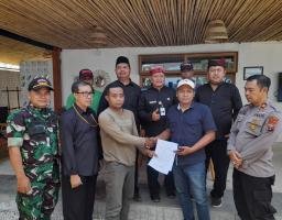 Polresta Banyuwangi Berhasil Mediasi Konflik Pemetikan Kapuk di Wongsorejo