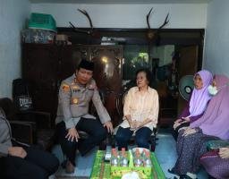 Jum'at Curhat, Kapolda Jatim Sambangi Aspol Ketintang Surabaya