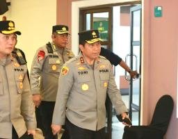 Laga Derby Jatim Persebaya VS Arema Berlangsung Aman dan Kondusif