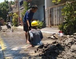 PDAM Surya Sembada Surabaya Respon Cepat Kebocoran Pipa Induk di Bandarejo