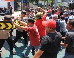 Polres Kediri Kota Gelar Simulasi Sispamkota Siap Amankan Pemilu 2024