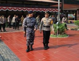 Wakapolda Jatim Didampingi Dirdik Kodik Latal Buka Diklat Integrasi Kebangsaan TNI-Polri 2023