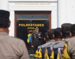 Polrestabes Surabaya Gelar Upacara Hari Sumpah Pemuda 2023