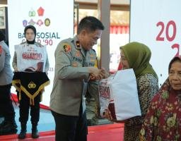 Wakapolda Jatim Hadiri 33 Tahun Mengabdi Untuk Negeri Akabri 90 Dengan Baksos dan Bakkes di Bangkalan
