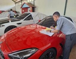 Petugas Rutin Lakukan Pemeriksaan Checklist Perawatan