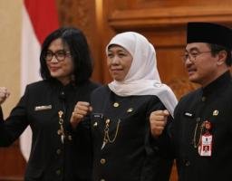Gubernur Khofifah Lantik Prof Cita Sebagai Direktur RSUD dr Soetomo