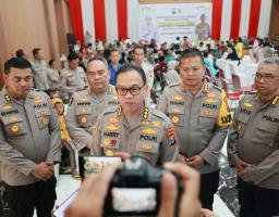 Rakorbin SSDM Polri, Biro SDM Polda Jatim Gelar Bakti Sosial dan Kesehatan Gratis