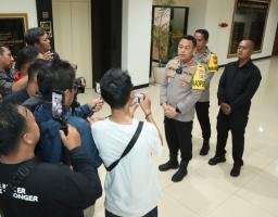 Penjelasan Kapolres Gresik terkait Kerusuhan di Stadion Gelora Joko Samudro paska pertandingan Gresik United vs Deltras