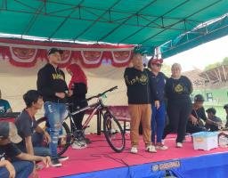 Media Berita Cakrawala Memperingati Hari Pahlawan Dan HUT Media Ke 8 Tahun Dengan Mengadakan Jalan Sehat