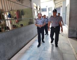 Kadivpas Bintorwasdal ke 3 UPT Pemasyarakatan Korwil Surabaya