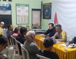 Pak Bhabin dan Polisi RW Polresta Malang Kota Hadirkan Problem Solving Dugaan Kekerasan Melalui Mediasi
