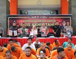Sepanjang Tahun 2023 Polres Gresik berhasil ungkap Ratusan kasus Kejahatan hingga Penyalahgunaan Narkotika