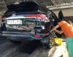 RUTAN SITUBONDO BUKA CAR WASH SEBAGAI PROGRAM PEMBINAAN BAGI WBP RUTAN SITUBONDO