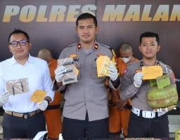 Polres Malang Tangkap Pengoplos Elpiji Bersubsidi yang Sebabkan Kelangkaan