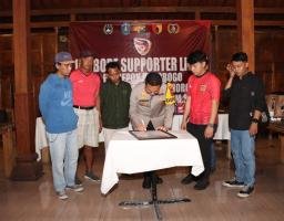 Polres Ponorogo Gelar Jambore Bersama Persepon pada Liga 3 PSSI