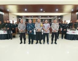 Gandeng Dewan Pers Bidhumas Polda Jatim Gelar Konsolidasi dan Sosialisasi Kemerdekaan Pers