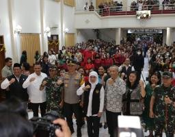 Kapolda Jatim bersama Forkopimda Kunjungi Sejumlah Gereja Cek Kesiapan Natal Nasional