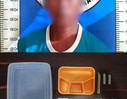 Lagi Nyantai Di Teras, Pelaku Penyalahgunaan Narkoba