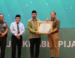 Capai Rp 1,3 Triliun,Bupati Sidoarjo Tegaskan Pajak