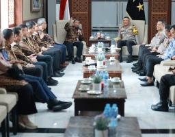 Kakanwil DJKN Jawa Timur Sebut Pengelolaan Aset Polda Jatim Sudah Baik dan Tertib