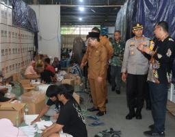 Pastikan Logistik Pemilu Aman, Kapolres Pasuruan bersama Forkopimda