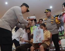 Cara Unik Polresta Banyuwangi Bantu Sukseskan Program