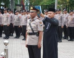 Kapolres Nganjuk Pimpin Upacara Sertijab Kapolsek Loceret