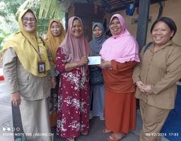 Alumni Universitas Airlangga Cabang Situbondo Kunjungi Pasca Insiden Kebakaran