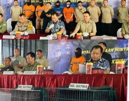 Polda Jatim Amankan Dua Tersangka Penyelundupan 1.357 Satwa Dilindungi