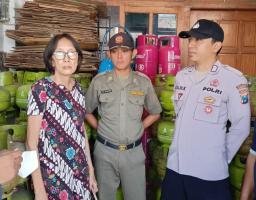 Polres Bondowoso Melaksanakan Pengecekan dan Pantauan LPG 3 Kg Menjelang Hari Raya Idul Fitri 1445 H