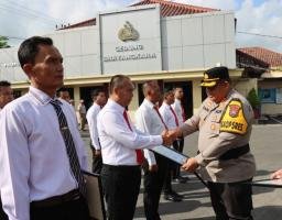 Ungkap Kasus Narkoba Seberat 498,88 gram, 13 Personil Polres Pamekasan Mendapatkan Penghargaan