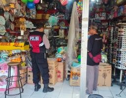 Sambangi Pasar Mengwi Unit Samapta Sampaikan Imbauan Kamtibmas