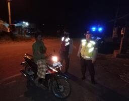 Polsek Mengwi Tingkatkan Blue Light Patrol Berikan Rasa Aman Kepada Masyarakat