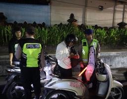 Menjelang KTT WWF Polres Badung Gencar Lakukan Pemeriksaan Kendaraan
