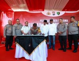 Kapolda Jatim Letakan Batu Pertama Pembangunan Rumah Sakit Bhayangkara di Pamekasan