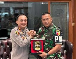 Peringati HUT Pomad ke-78, Dandenpom V/4 Gelar Kunjungan Berbagai Kegiatan di Surabaya