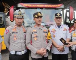 Polres Jember Gelar KRYD di Terminal dan Stasiun Imbangi Ops Puri Agung 2024 Pengamanan WWF di Bali