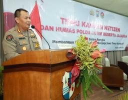 Buka Temu Kangen Netizen Kabidhumas Polda Jatim Beri Apresiasi WargaNet