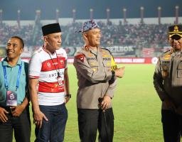 Libatkan 1.538 Personel Gabungan TNI - Polri, Championship Series BRI Liga 1 di Bangkalan Kondusi