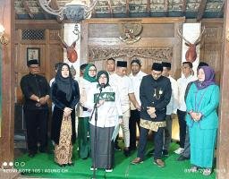 Deklarasi Pasangan Ikfina–Sa’dulloh Diduga Molor, Tomas di Mojokerto Kritik Pedas 