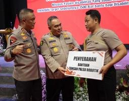 Hari Bhayangkara ke - 78 Polda Jatim Gelar Bakkes di Lumajang Layani 16 Ribu Lebih Warga Masyarakat