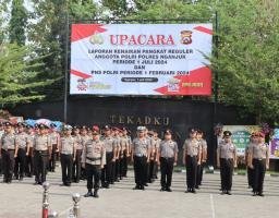 Kapolres Nganjuk Pimpin Upacara Kenaikan Pangkat Reguler Anggota Polri dan PNS Polri