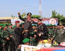 Angkat Kearifan Lokal di Hari Bhayangkara ke-78, Polres Tuban Pentaskan Tarian Thak-thakan