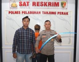 Polres Tanjungperak Amankan Ketua Gangster Durian Runtuh 23 Kedapatan Bawa Sajam