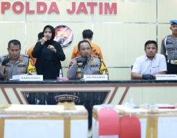 Ditpolairud Polda Jatim Berhasil Ungkap Jual Beli Benih Lobster Illegal di Banyuwangi, Dua Tersangka Diamankan